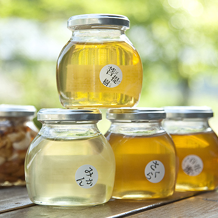 緑豊かな山里にある養蜂園＆はちみつショップ Beehive（ビーハイブ）